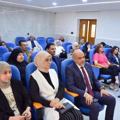 College of Languages discusses a master's thesis on the impact of cultural context in shaping visual language (4)